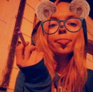 Meet your Posher, Jayde